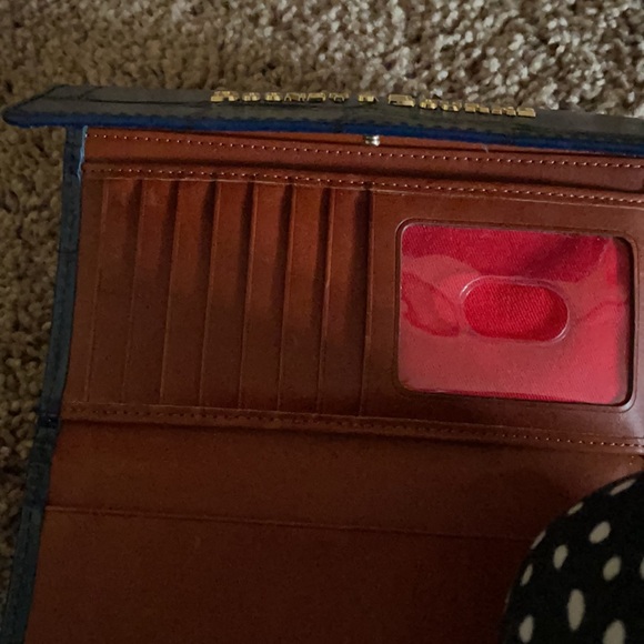 Dooney&bourke wallet - Picture 7 of 9